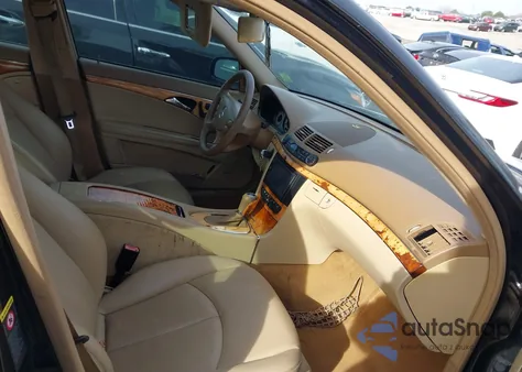 2008 Mercedes-Benz E 350 из США, поврежденный, VIN WDBUF56X38B210124